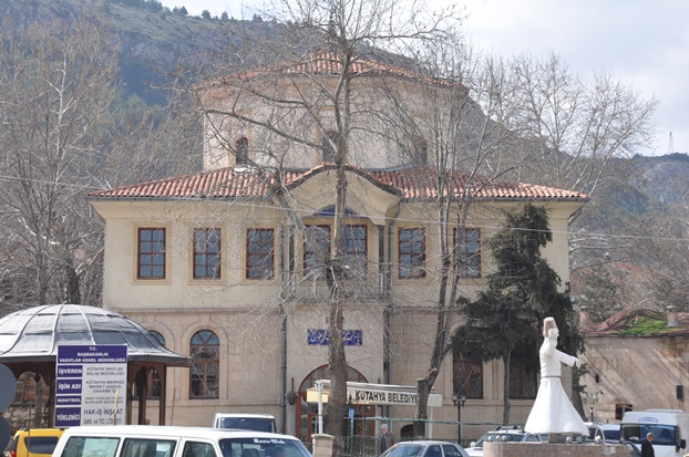 Dönenler Mevlevihanesi